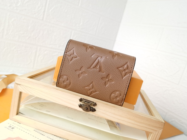 LVコピーウォレット背面デザイン